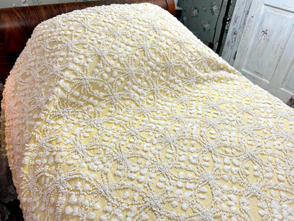Vintage Chenille Bedspread, Sunny Yellow Dense Tufted Starbursts, Full Sz