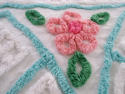 Plush White Vintage Chenille Fabric Cathedral Floral Design 20x24"