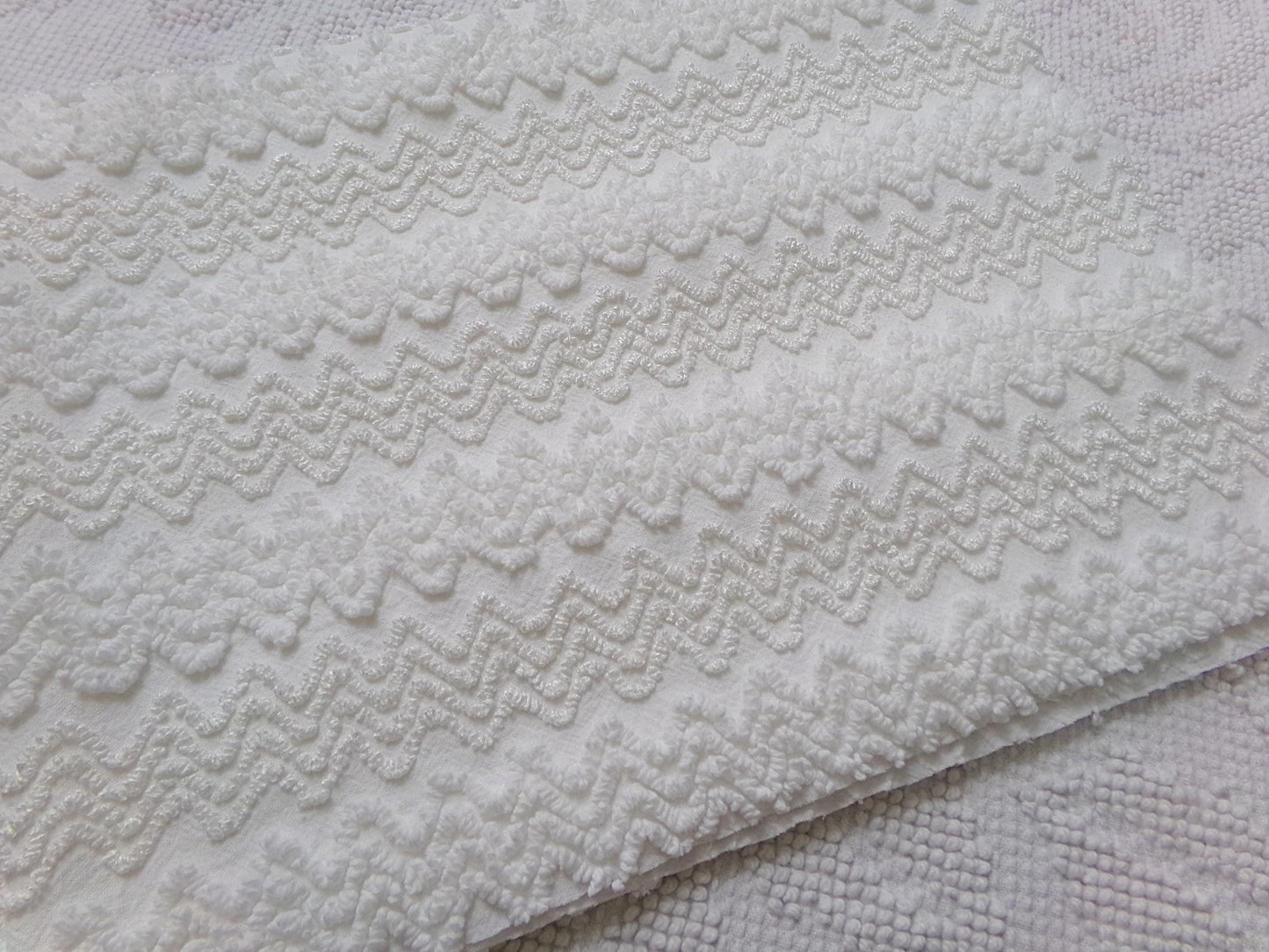 Heavenly White Vintage Chenille Bedspread Fabric, Textured Zig Zag Quilt Material, 18" x 24"