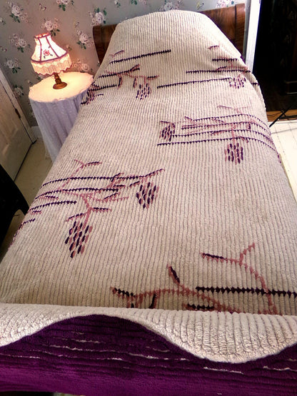 Art Deco Vintage Chenille Bedspread in Iconic Cattail Design, Shabby Antique Twin Size Bedding, #1