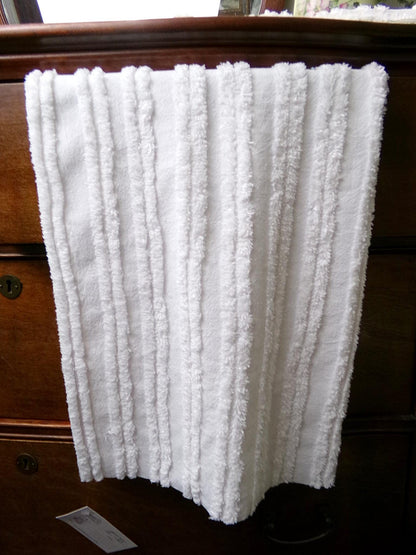 White Striped Vintage Chenille Bedspread Fabric 18x24" Pc Dual Stripes Quilting Material