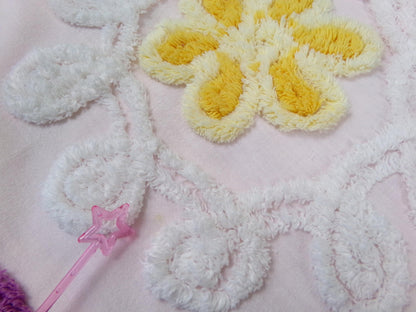 solitary daisy vintage chenille bedspread fabric, shabby light pink quilt material, 18" x 24"