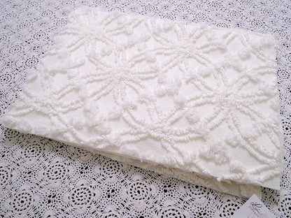 Vintage White Chenille Fabric Piece Spider Tuft Pops 18 x 24" Quilt Sewing Material