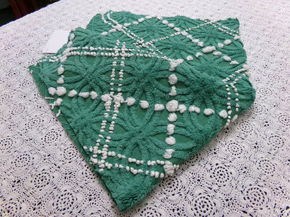 Green White Vintage Chenille Bedspread Fabric 20x24" Spider Tuft Pops Quilting Material