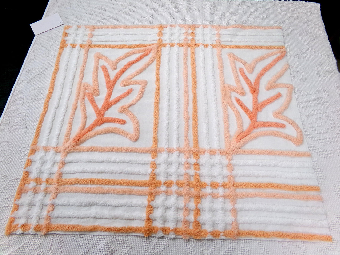 Peach White Vintage Chenille Bedspread Fabric Botanical Leaves Design 21x24"