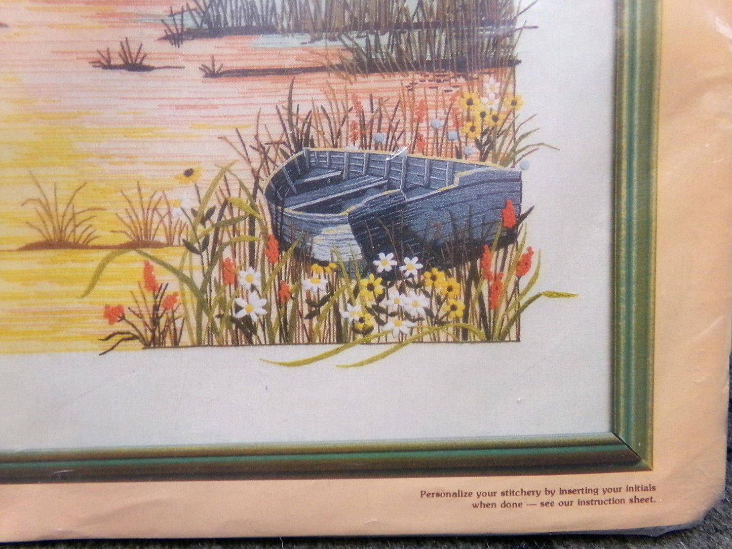 REFLECTIONS Crewel Embroidery Kit, Peaceful Sunset Scene, Vintage Paragon Needlecraft Creative Stitchery #0206