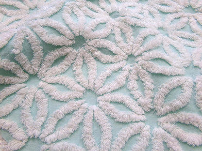 aqua & white daisy vintage chenille fabric, 20" x 24" piece of cottage style sewing quilt material
