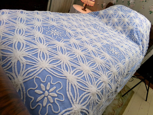 vintage chenille bedspread shabby beach cottage blue & white full size bedding