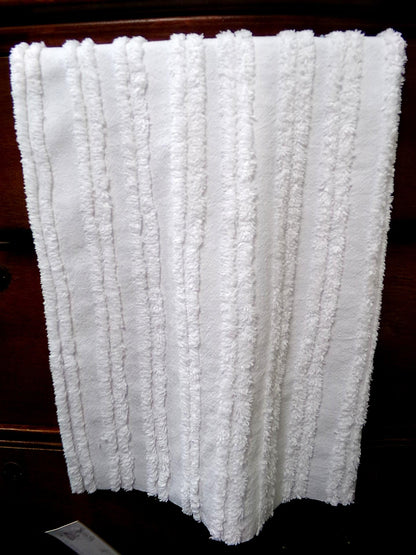 White Striped Vintage Chenille Bedspread Fabric 18x24" Pc Dual Stripes Quilting Material