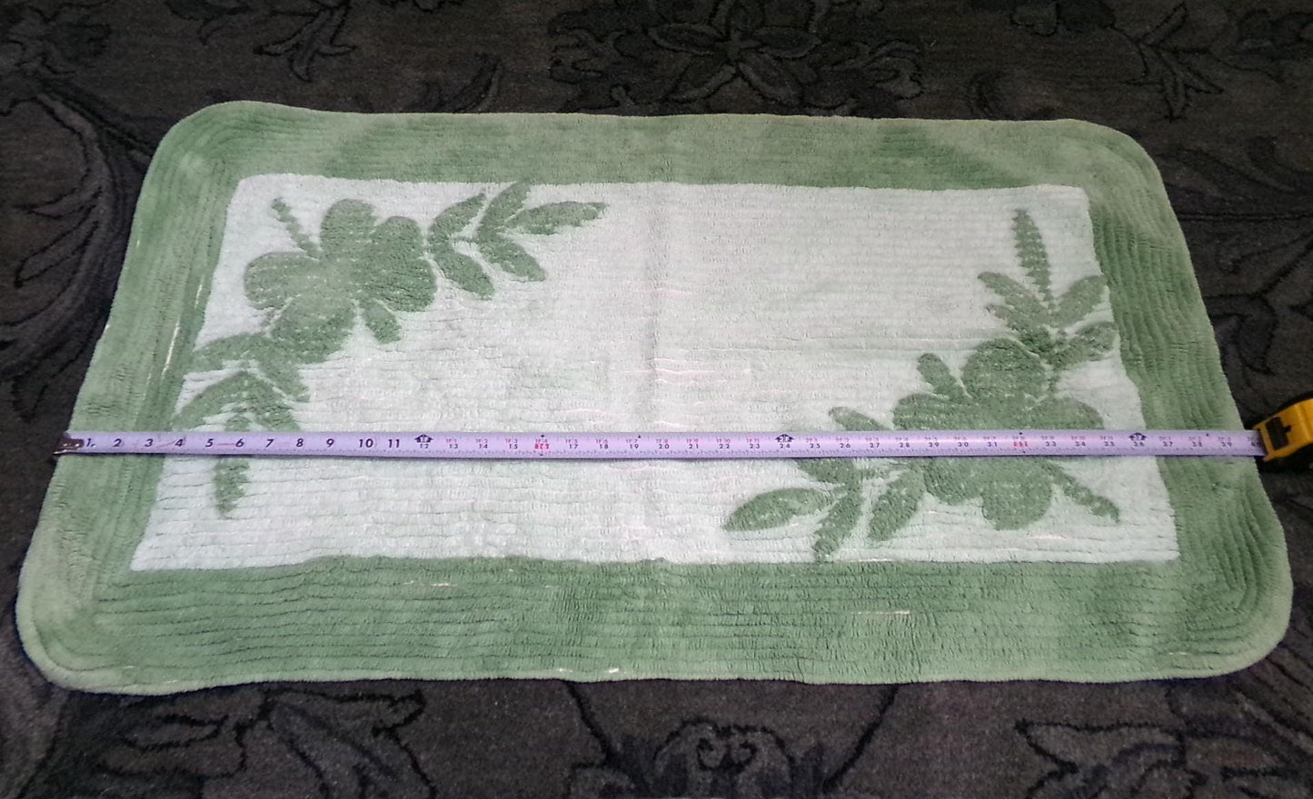 Vintage Green Chenille Rug, Shabby Botanical Leaf Cotton Accent Mat 21.5" x 39.5"