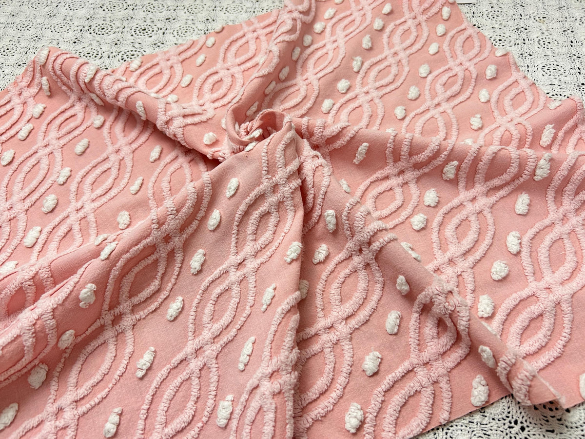 Shabby Pink Vintage Chenille Bedspread Fabric Eternity Links 19x24" Piece
