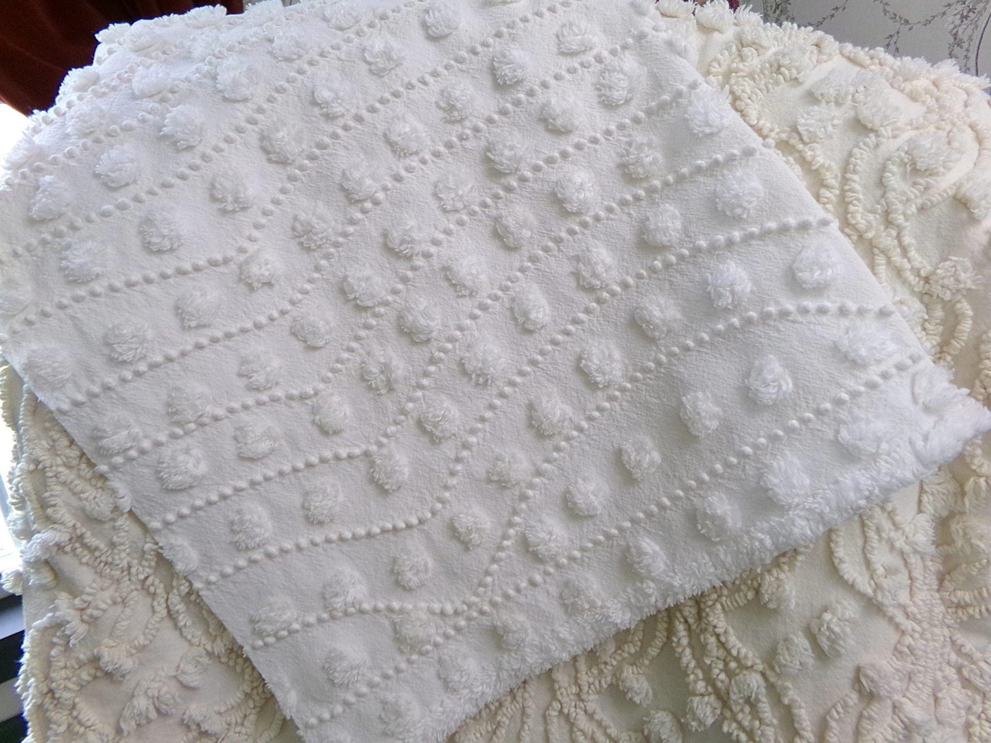 Creamy Pearl Pops Vintage Chenille Bedspread Fabric 17.5x27" Piece Quilt Material