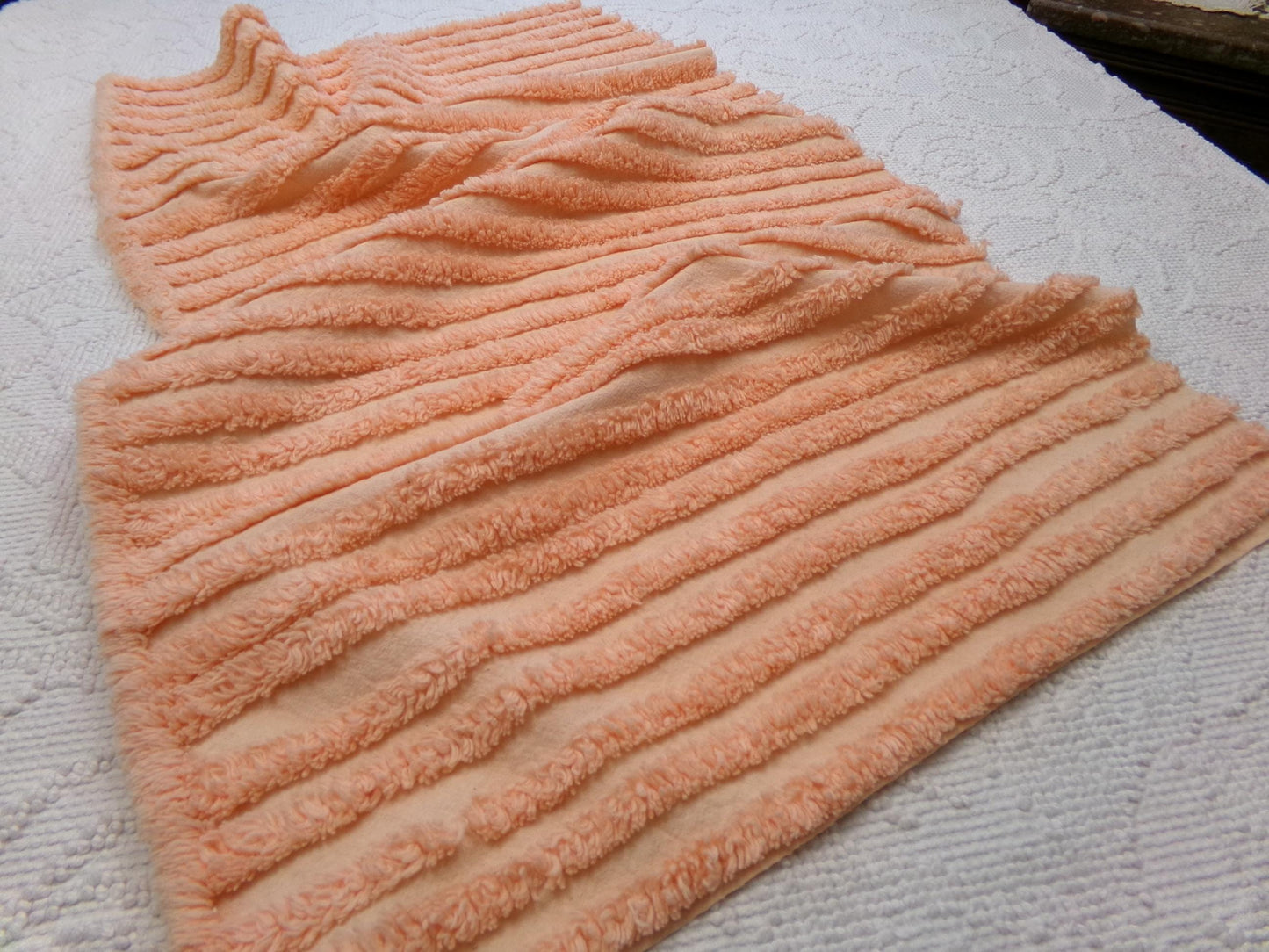 Peach Vintage Chenille Bedspread Fabric, Plush Tufted Lines, 16" x 28" piece