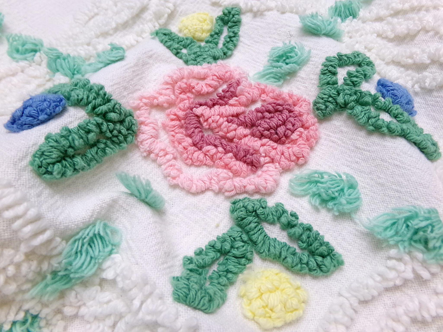 vintage chenille bedspread fabric cottage style pink rose jade green pops 26x22"