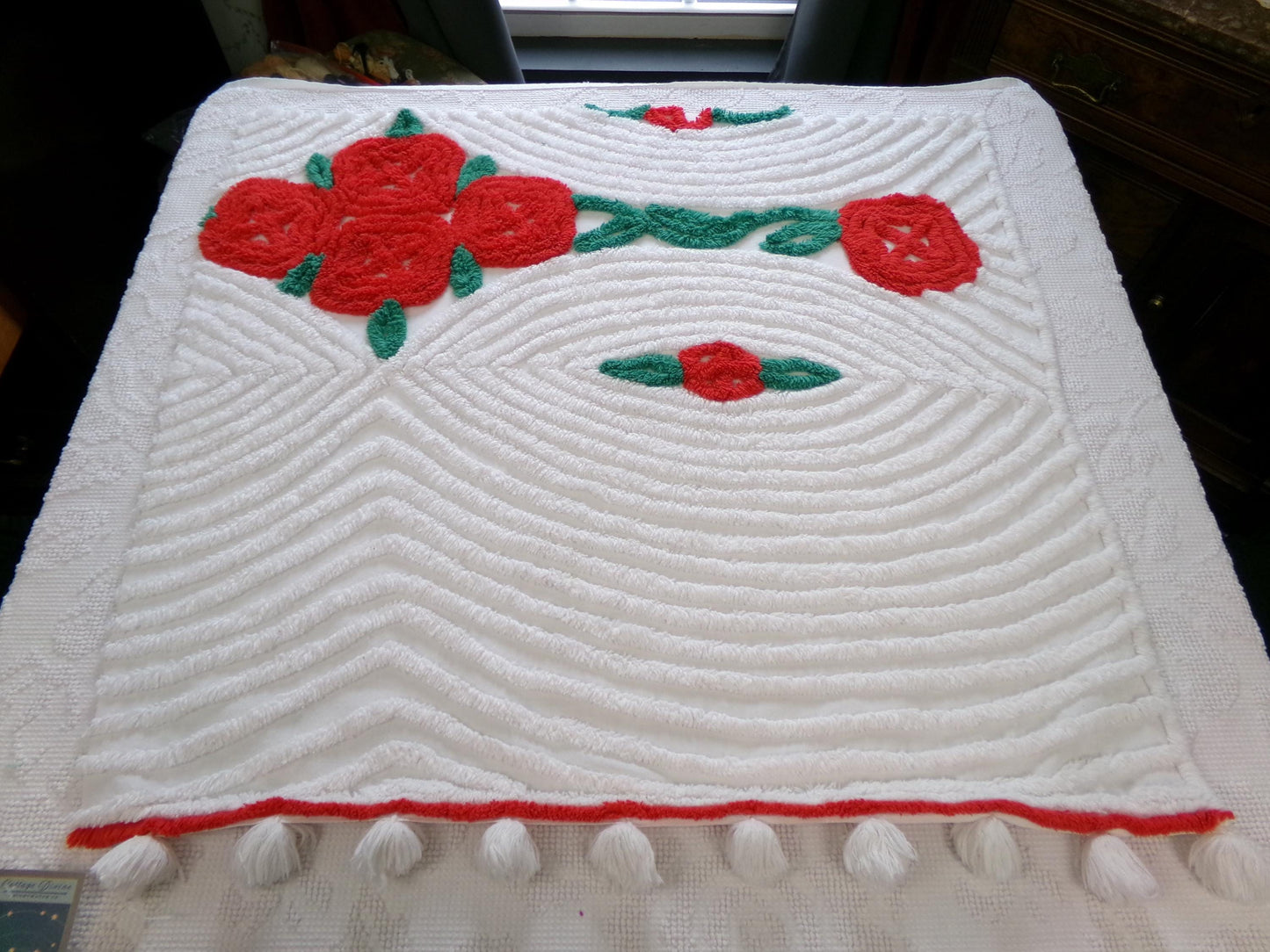 romantic red rose vintage chenille fabric: 25" x 25" piece w/ white swirl tufts & pom pom edge trim