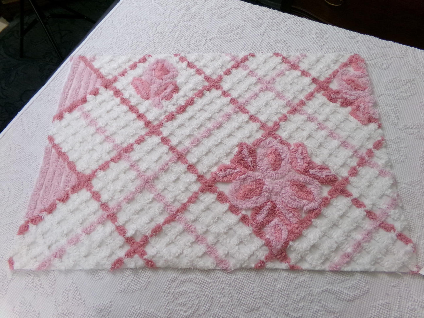white & pink rose vintage chenille bedspread fabric, cottage chic quilt material, 18" x 25" piece