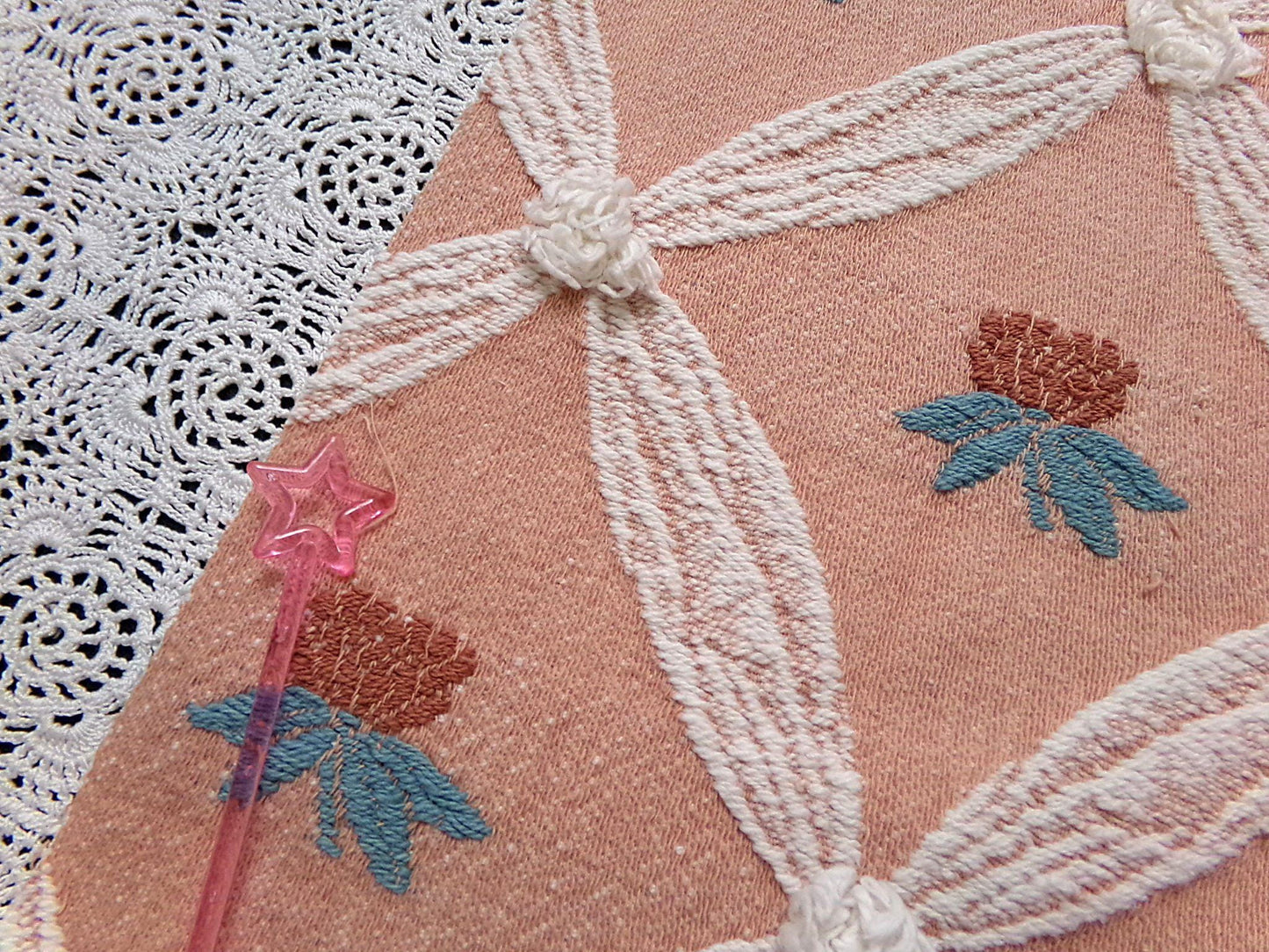 Pineapple Floral Vintage Woven Fabric Textured Chenille Button Design 23" x 20" Reversible