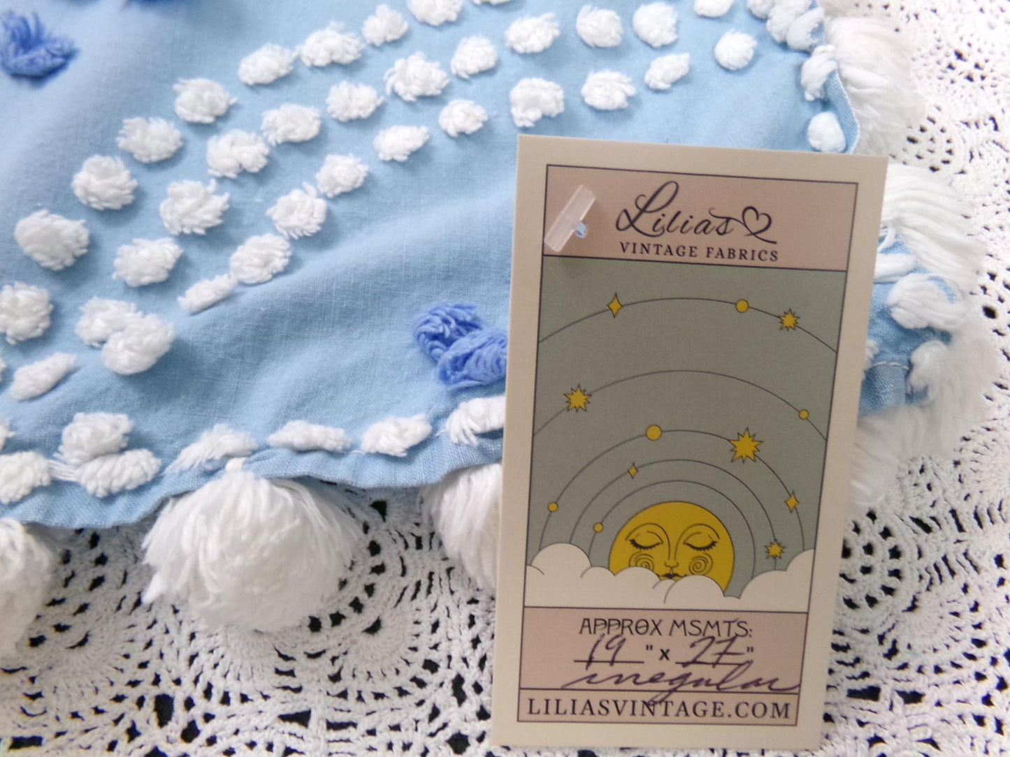 Mermaid Tails Vintage Chenille Bedspread Fabric Blue & White Piece 19x27"