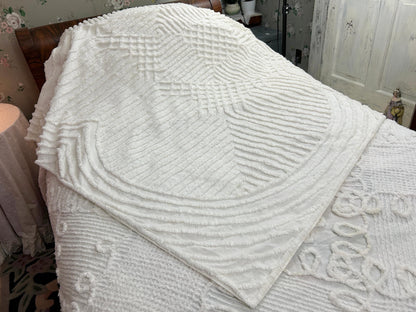 Quietly Bold Vintage Chenille Bedspread, Nested Squares & Diamonds, Full Size