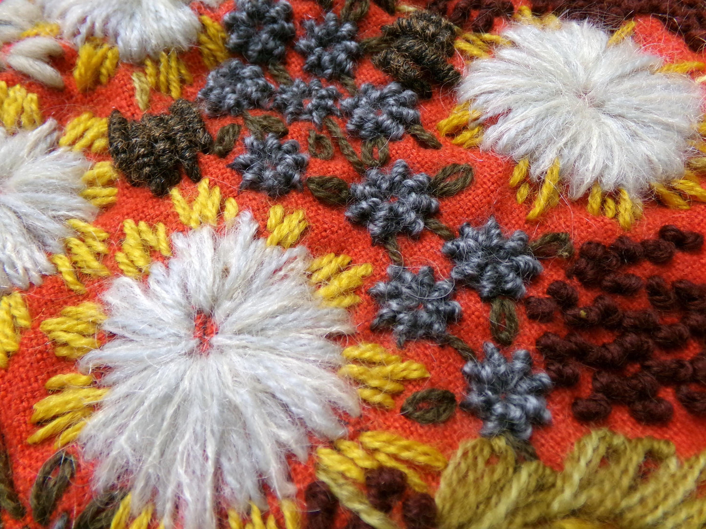 WINTER BOUQUET Completed Crewel Embroidery Piece, Vintage Paragon Needlecraft 0307, Boho Floral Wall Art