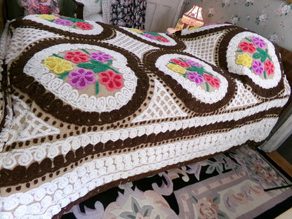 Vintage Chenille Bedspread, Rainbow Hearts Chocolate Brown, Full Size