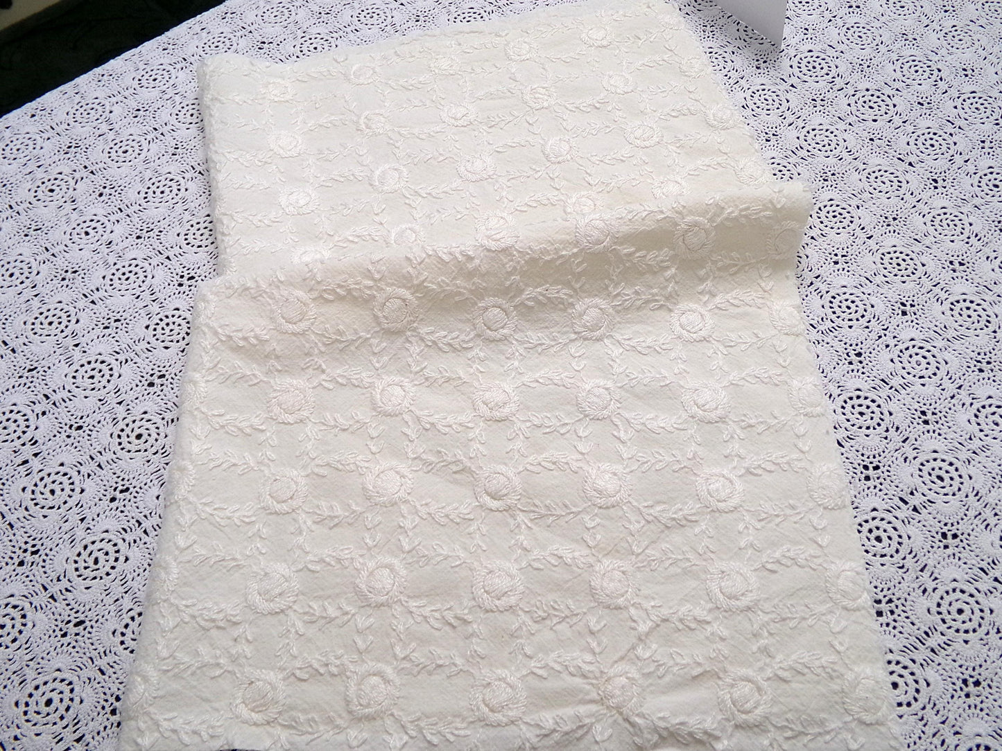 Ivory Embroidered Vintage Fabric Piece 20x24" Candlewick Style Lattice Daisy Medallions