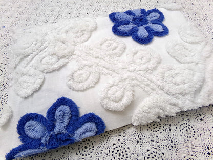 Blueberry Swirl Vintage Chenille Bedspread Fabric, Coastal Blue & White Daisy 16.5x25"
