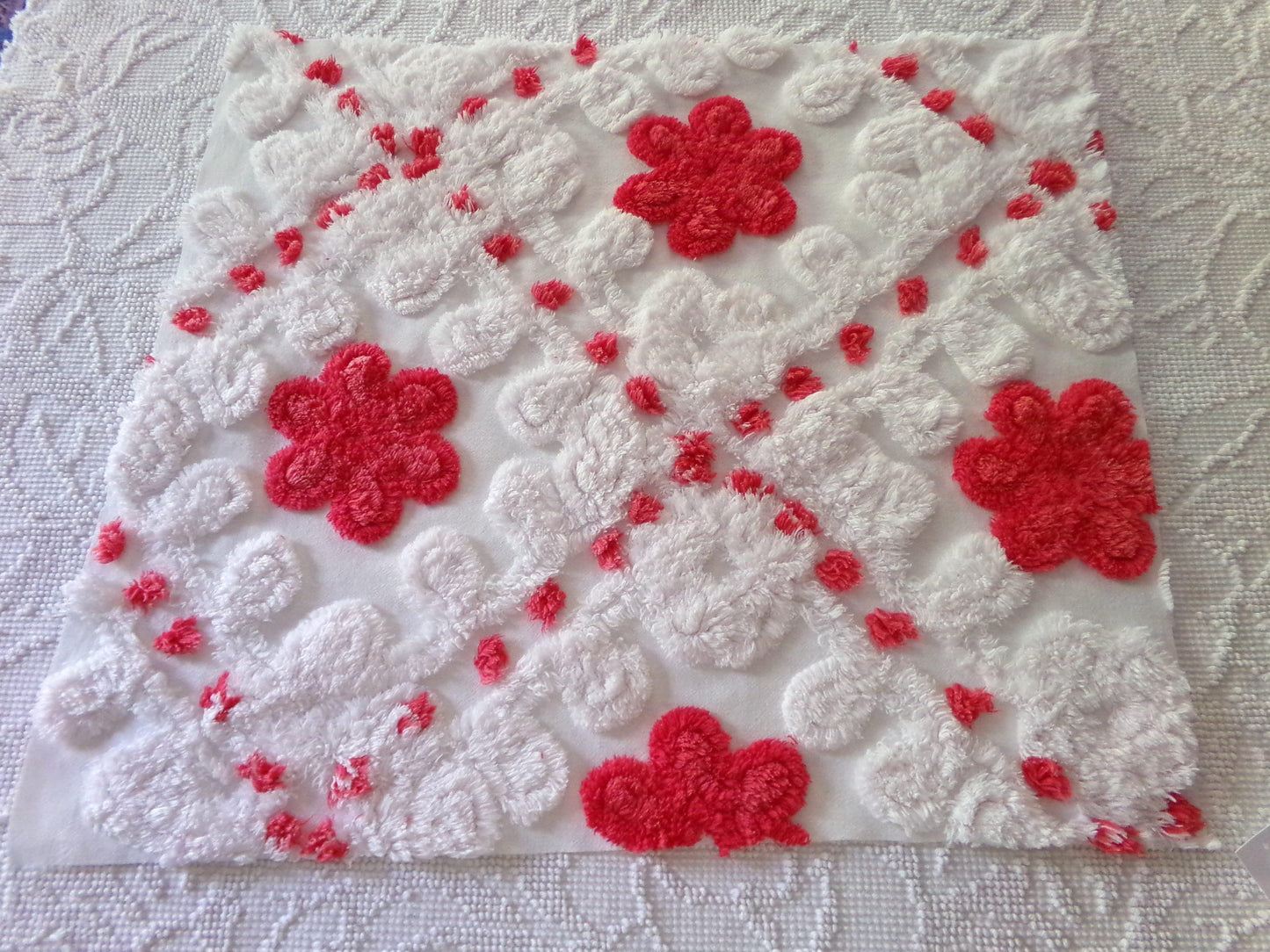 Roses in Snow Vintage Chenille Fabric, Red & White Plush Swirl 18" x 21" Inch Piece