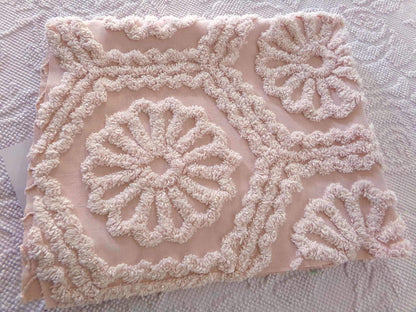 vintage chenille bedspread fabric peach blush daisy medallions 20x24" sewing quilt material