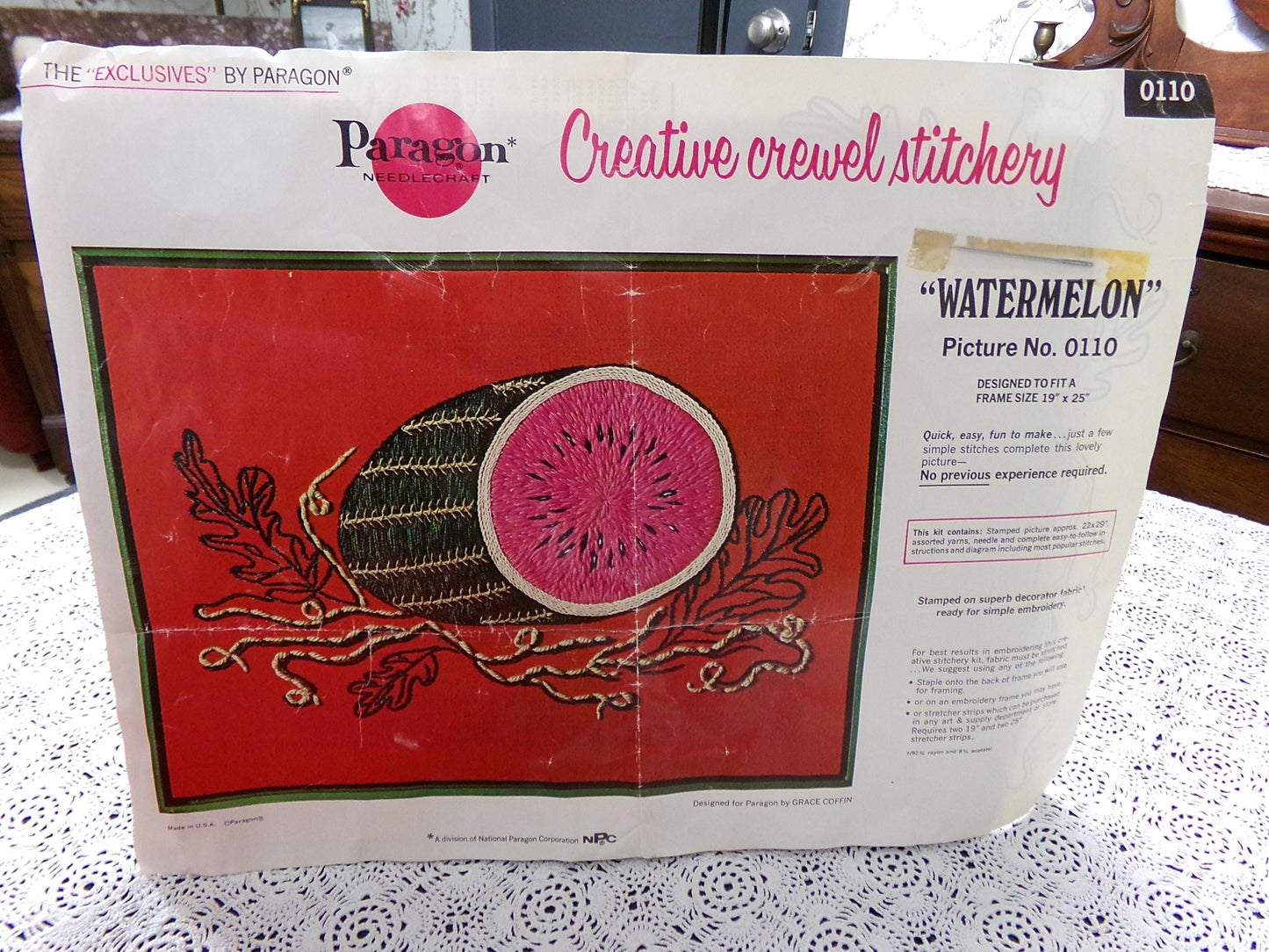 WATERMELON Crewel Embroidery Kit, Vintage Paragon Needlecraft 0110, Kitschy Wall Art
