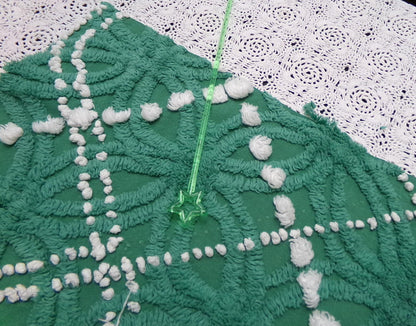 Green White Vintage Chenille Bedspread Fabric 20x24" Spider Tuft Pops Quilting Material