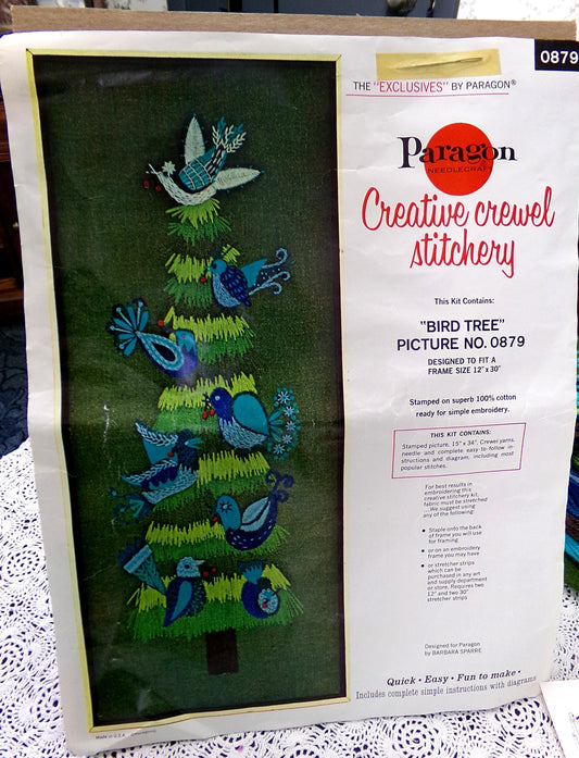 BIRD TREE Crewel Embroidery Kit, Vintage Paragon Needlecraft 0879, Rare Folk Art Birds
