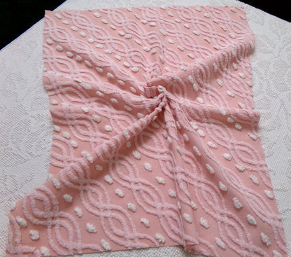 Vintage Chenille Bedspread Fabric Cottage Pink White Eternity Link 18x24"
