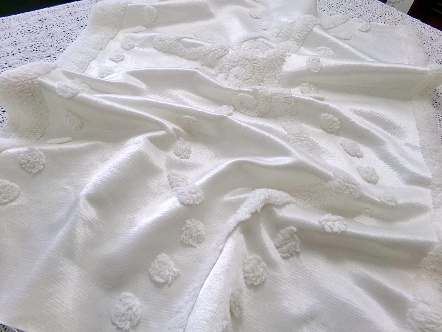 Vintage White Satin Chenille Bedspread Fabric, Shabby Chic 19x25" Piece