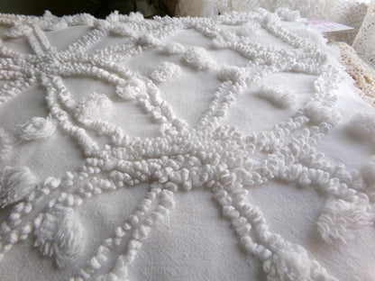 Classic White Vintage Chenille Fabric in Wedding Ring Pops Design, 20" x 25" Inch Piece, Versatile in Pillows, Quilts & Crafts