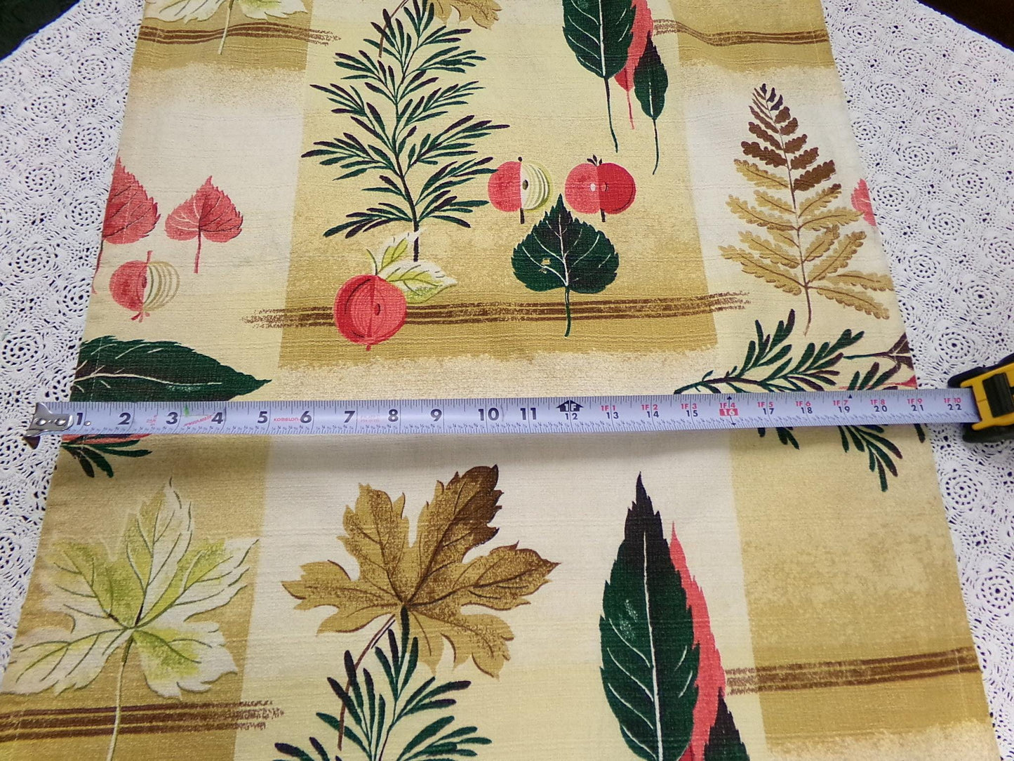 Vintage 1950s Barkcloth Fabric, Rustic Boho Shadow Autumn Leaves, Apples & Pine, 20"x46"