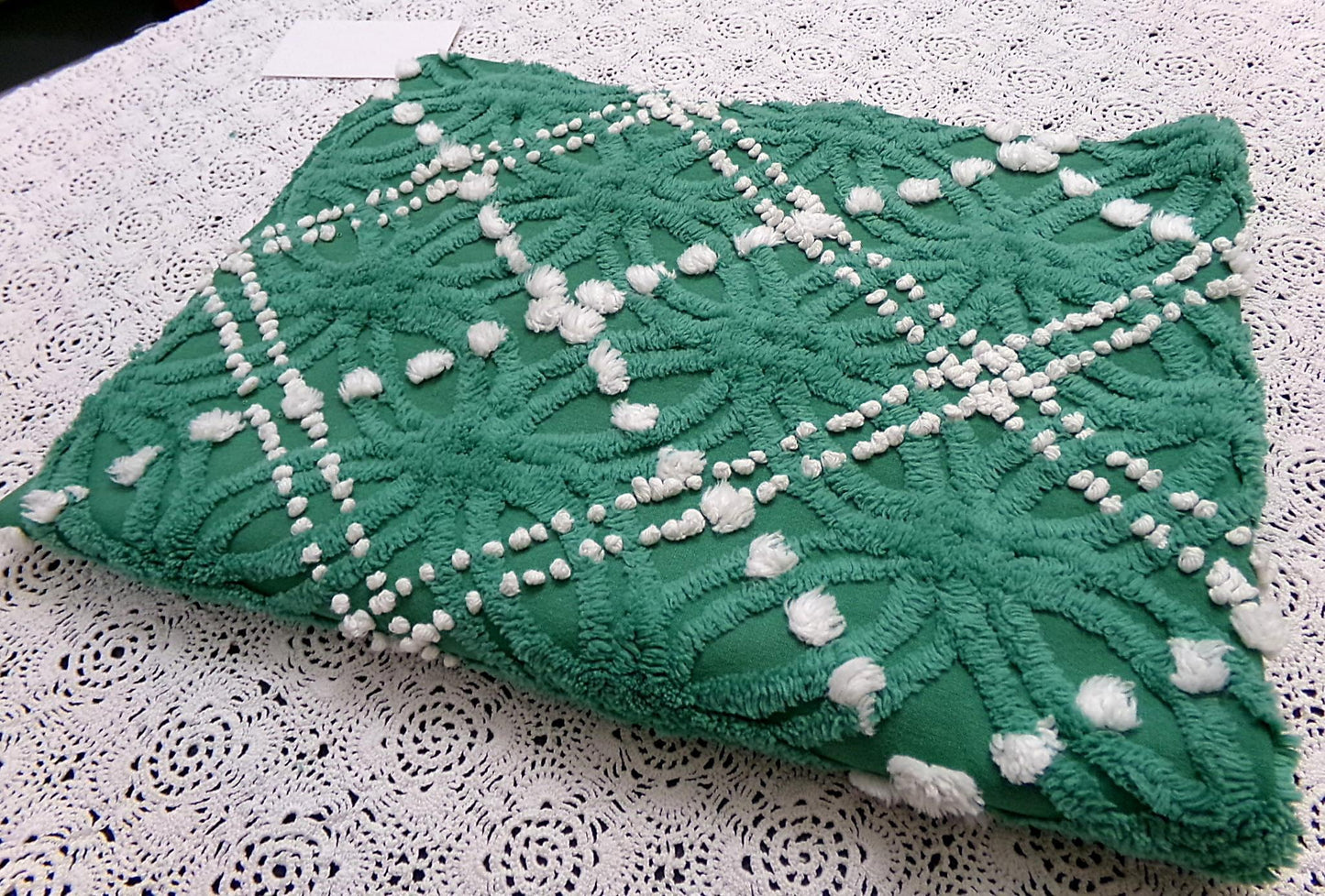 Green White Vintage Chenille Bedspread Fabric 20x24" Spider Tuft Pops Quilting Material