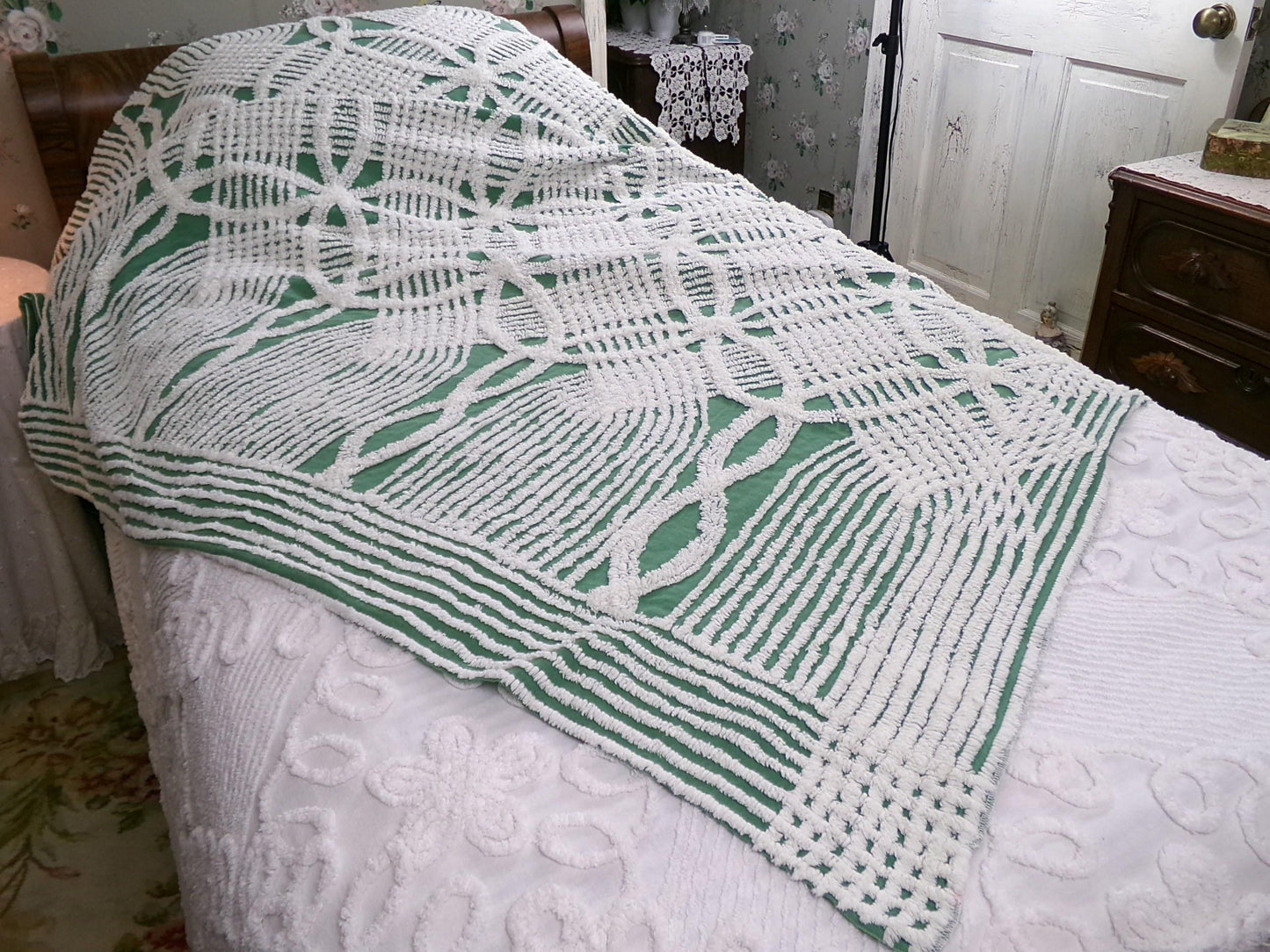 elegant evergreen vintage chenille bedspread, white geometric tufting, full size cotton bedding