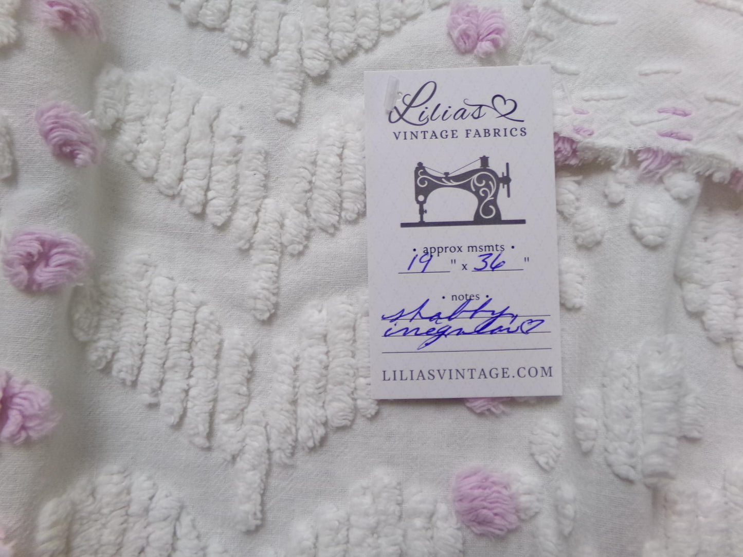 Lone Lilac Vintage Chenille Bedspread Fabric 19x36" Pc Lightweight Quilting Material