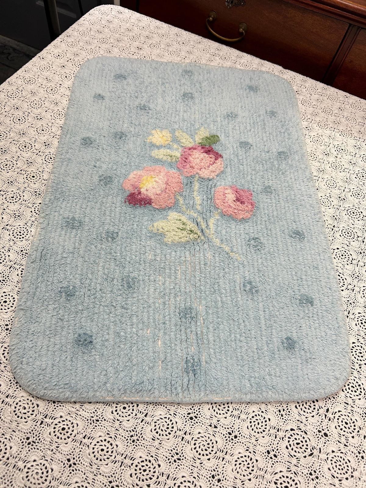Small Vintage Chenille Rug, Pink Roses & Dots Blue 16" x 24" Accent Mat / Wall Hanging