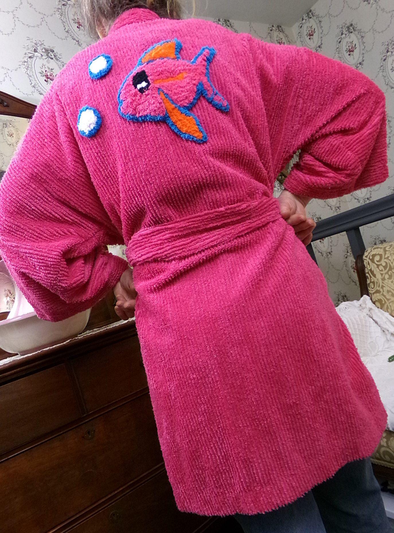 Canyon Group Vintage Chenille Robe, Pink Tropical Fish Short Beach Coverup Bathrobe Kimono Sleeves, M/L