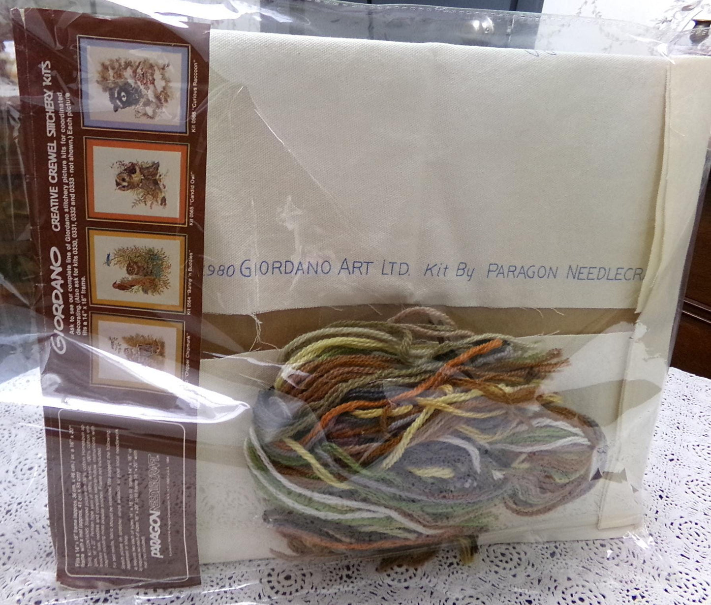 CANDID OWL Crewel Embroidery Kit Vintage Paragon 0565 Giordano Boho Forest Woodland