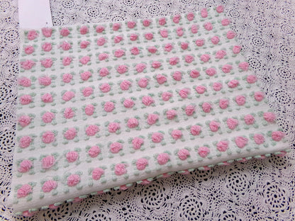 Popular Pink Rosebud Vtg Chenille Bedspread Fabric Rose Quilt Material 18x24"