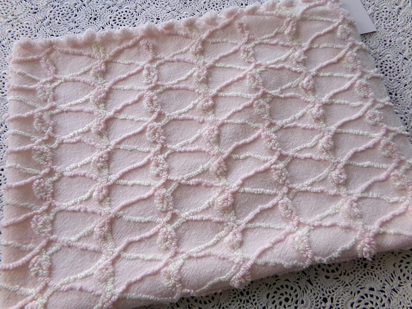 Webbed Eternity Knots Vintage Chenille Fabric Pastel Pink, Iridescent Vanilla Cream 18x25"
