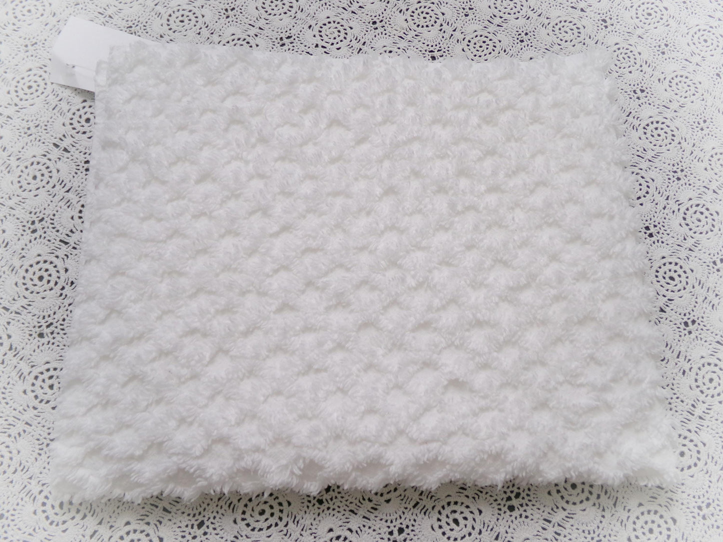 Soft White Vintage Chenille Fabric Diamond Lattice Geometric 18" x 24"