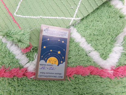 Vintage Chenille Bedspread Fabric Pc, White Trellis on Candy Apple Green, 19" x 20" quilt material