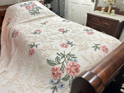Heirloom Rose Vintage Chenille Bedspread Cream Ivory Vines Cabin Crafts Full Sz