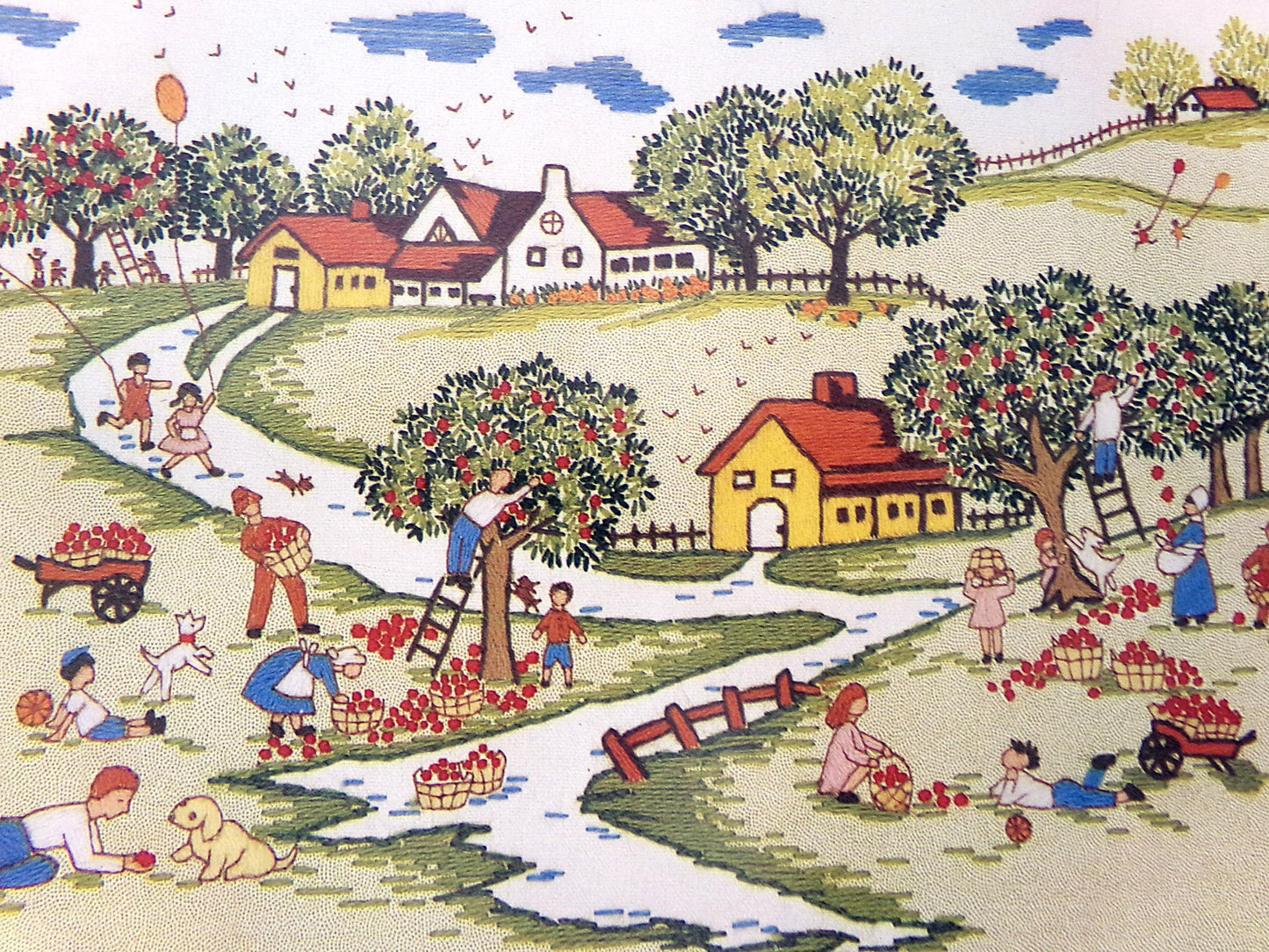 APPLE HARVEST Crewel Embroidery Kit, Vintage Paragon Needlecraft 0925, Primitive Farm Scene