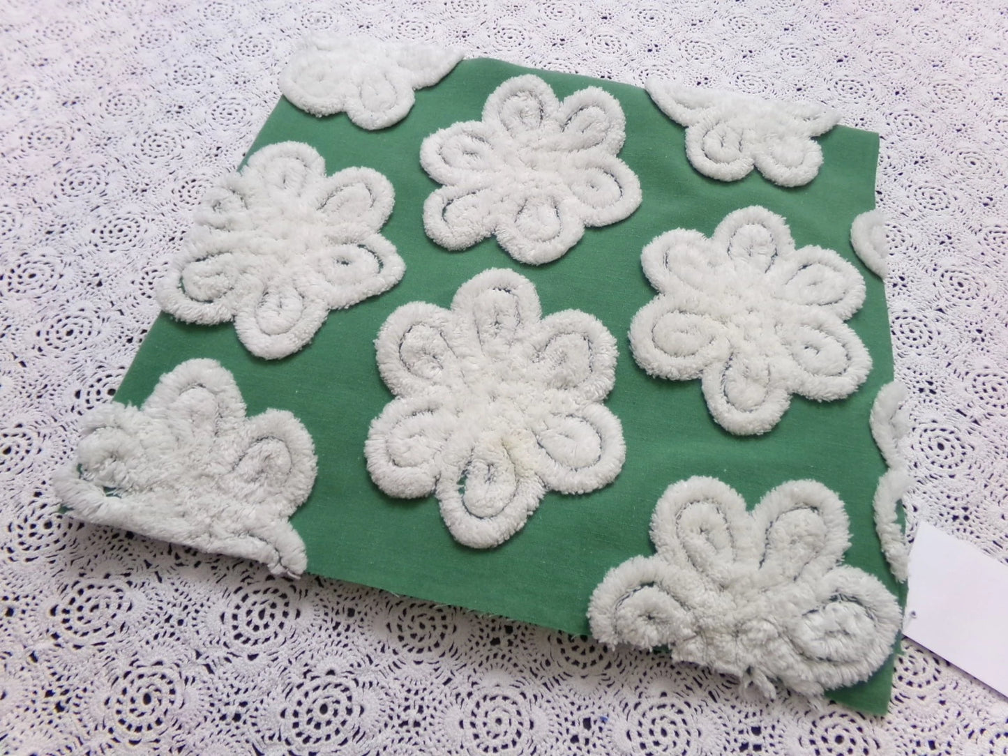 Green White Daisy Vtg Chenille Bedspread Fabric 23x24 Pc Antique Sewing Material