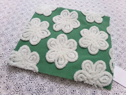 Green White Daisy Vtg Chenille Bedspread Fabric 23x24 Pc Antique Sewing Material